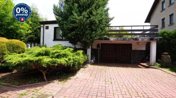 Dom na  sprzedaż Piotrków Trybunalski - NIeduży dom plus budynki gospodarcze.